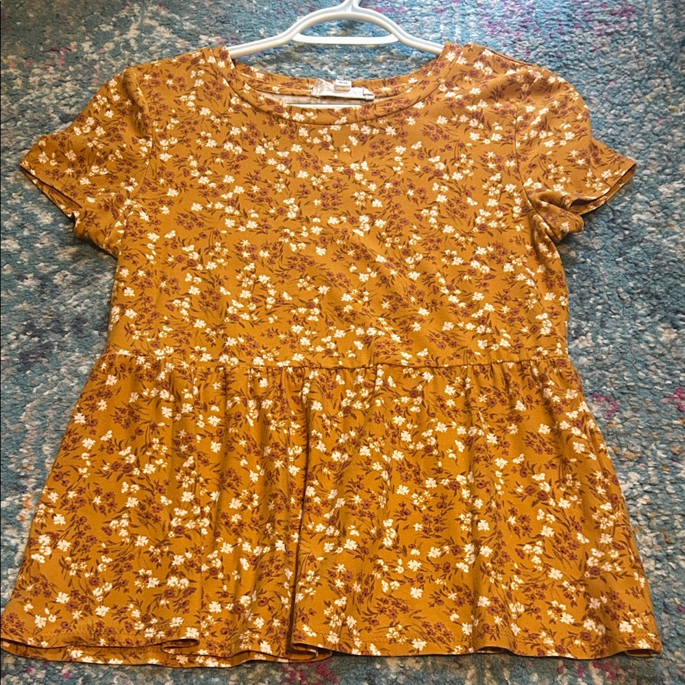 Floral top